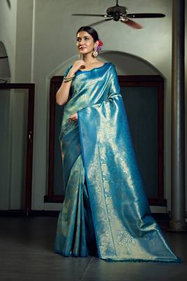 Blue woven kanchipuram silk blend saree with blouse 2