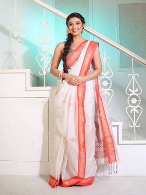 White Silk Matka Handwoven Saree With Fish Motifs 1