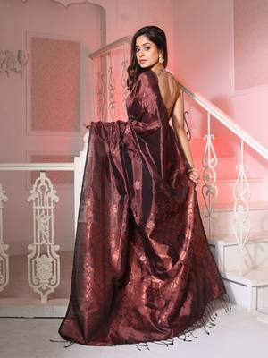 Dark Chocolate Silk Matka Handwoven Saree With Texture Designs 4