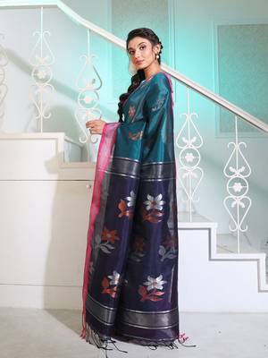 Teal Silk Matka Handwoven Saree With Flower Motifs And Contrast Pallu 3