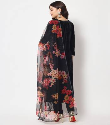 Black Smiles Velvet Straight Kurti with Pants and Floral Dupatta 4