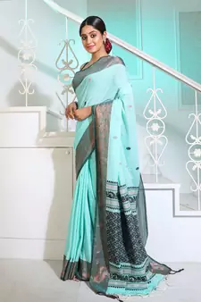 Sea Green Cotton Handspun Handwoven Saree With Woven Zari Floral Motifs And Contrast Borders