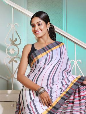 White Cotton Handspun Handwoven Saree With Stripes Pattern 2