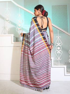 Grey Cotton Handspun Handwoven Saree With Stripes Pattern 4