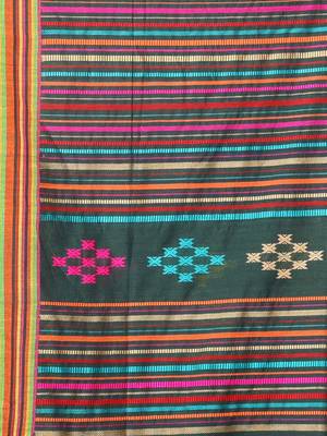 Forest Green Cotton Handspun Handwoven Saree With Stripes Pattern 5