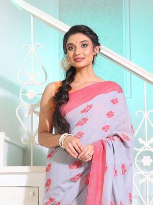 Grey Cotton Handspun Soft Saree With Paisley Pallu 2