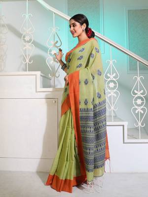Sap Green Cotton Handspun Soft Saree With Paisley Pallu 3