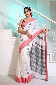 White Cotton Handspun Soft Saree With Paisley Pallu