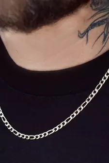 Silver na necklaces