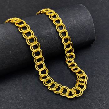 Gold na necklaces 1