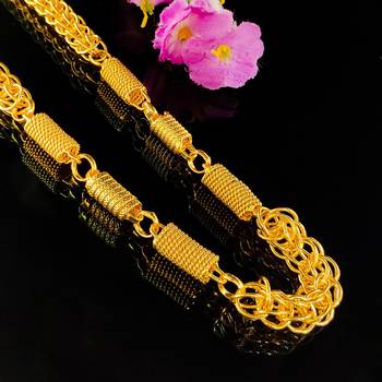 Gold na necklaces 2