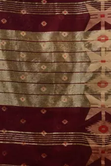 Maroon Cotton Handwoven Saree With Texture Pattern