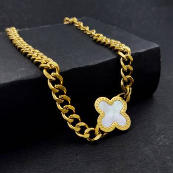 Gold na necklaces 3