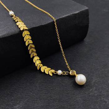 Gold na necklaces 3