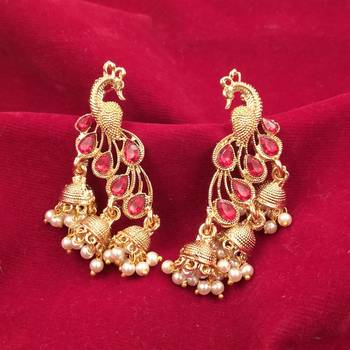 Red earrings 2