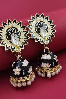 Black earrings