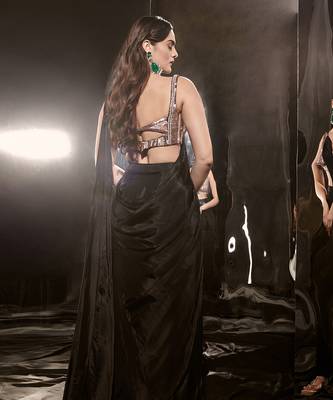 Black Embroidered Pre-Draped Saree Set With Corset Blouse 2