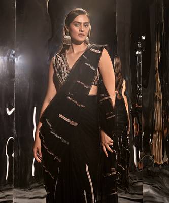Black Pre-Draped Embroidered Saree Set With Sleeveless Blouse 3