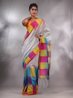 White Cotton Blend Handwoven Saree With Ikkat Pattern 2