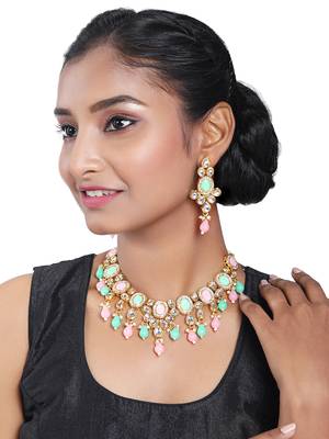 Stunning Multi Coloured Gold Toned Kundan Jewellery Set For Bride To Be 2