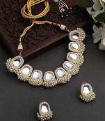 Gold Toned Kundan Jewellery Set