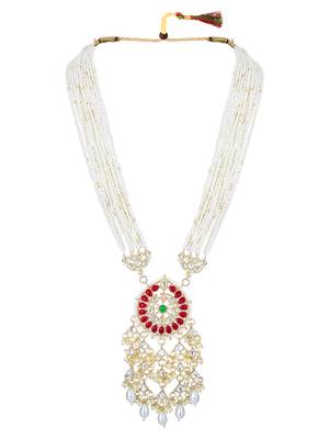 Pearls Beaded Gold Toned Jewellery Set For Bride To Be 4
