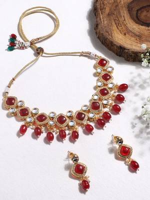 Gold Toned Kundan Jewellery Set 1