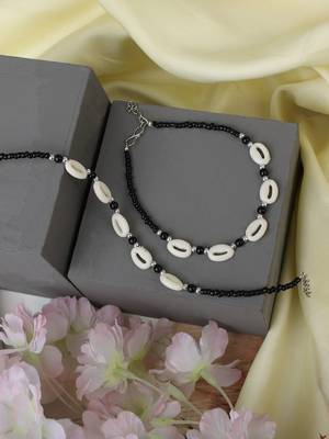 Styylo Fashion Set of 2 White Sea Shell and Black Beaded Handcrafted Anklets 1