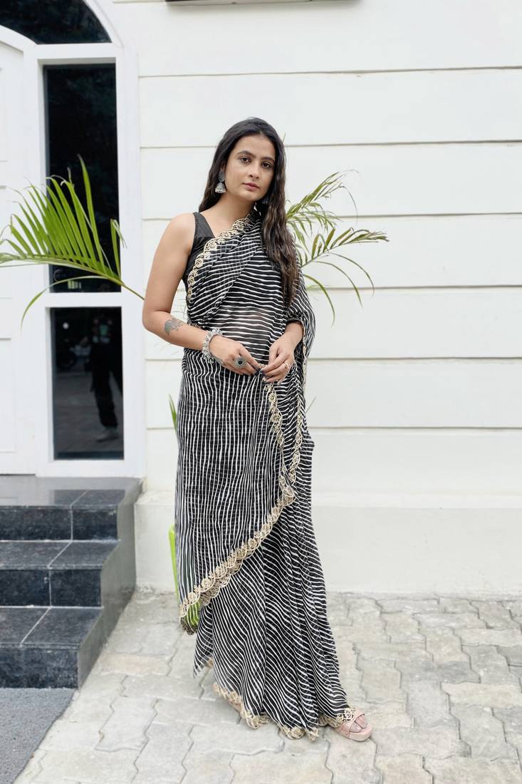 Black Printed Georgette Saree With Blouse