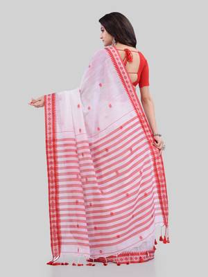 White woven cotton saree with blouse 3
