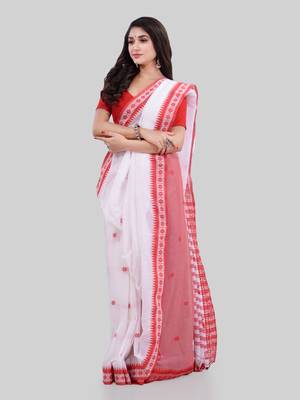 White woven cotton saree with blouse 4