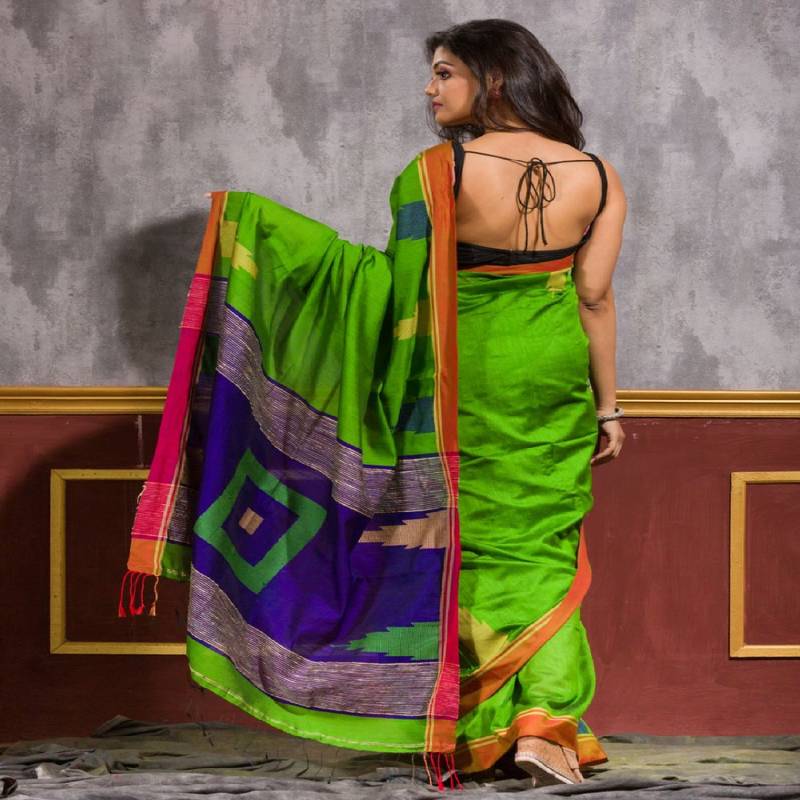 Green Cotton Blend Handloom Saree
