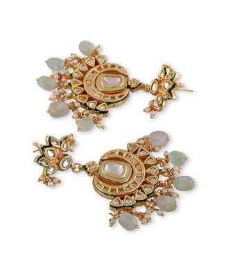 Gold Plated Kundan Necklace Set With Maangtika 3