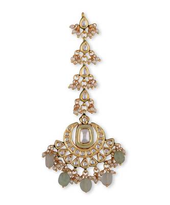 Gold Plated Kundan Necklace Set With Maangtika 4