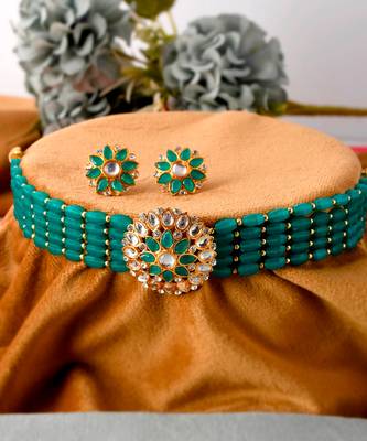 Women Gold Plated Green Beaded Choker Necklace Set 2