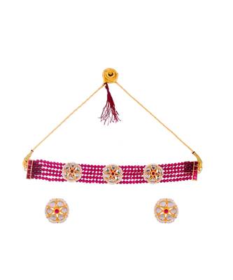 Women Gold Plated Kundan Studded Red Beaded Choker Necklace Set 3