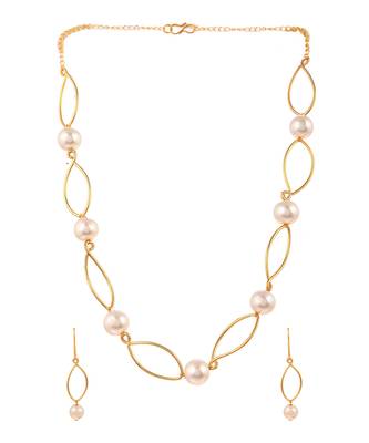 Gold Toned Pearl Western Necklace Set 3