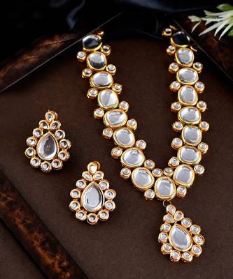 Gold Plated Heavy Kundan Necklace Set 2