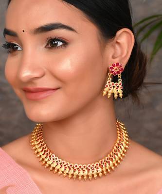 Gold Plated Handcrafted Floral Necklace Set 1