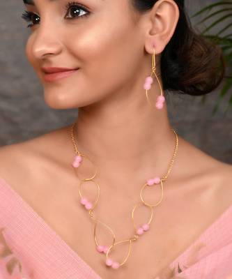 Gold Plated Pink Quartz Western Necklace Set 1