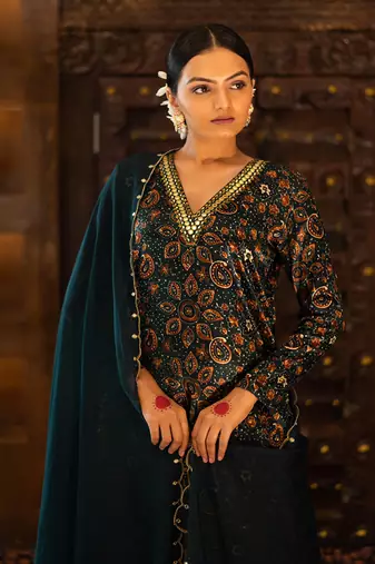 Emerald Green Viscose Kurta Set