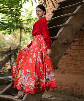 Red Viscose Skirt Set 5