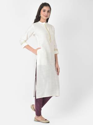 Span White Embroidered Straight Kurta 3