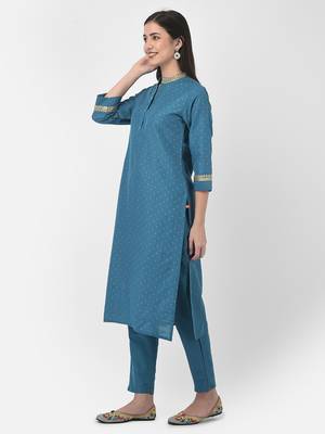 Span Blue Embroidered Straight Kurta 3