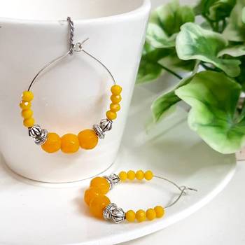 Yellow agate hoops 1