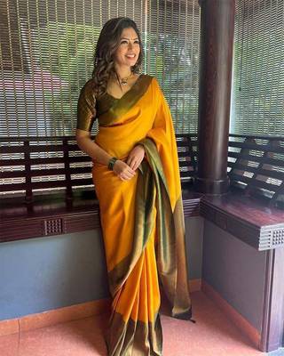 YELLOW BEAUTIFUL LICHI SILK SAREE 1