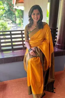 YELLOW BEAUTIFUL LICHI SILK SAREE