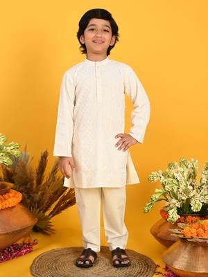 White embroidered blended cotton boys-kurta-pyjama 1