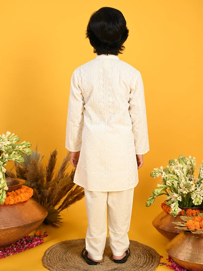 White embroidered blended cotton boys-kurta-pyjama