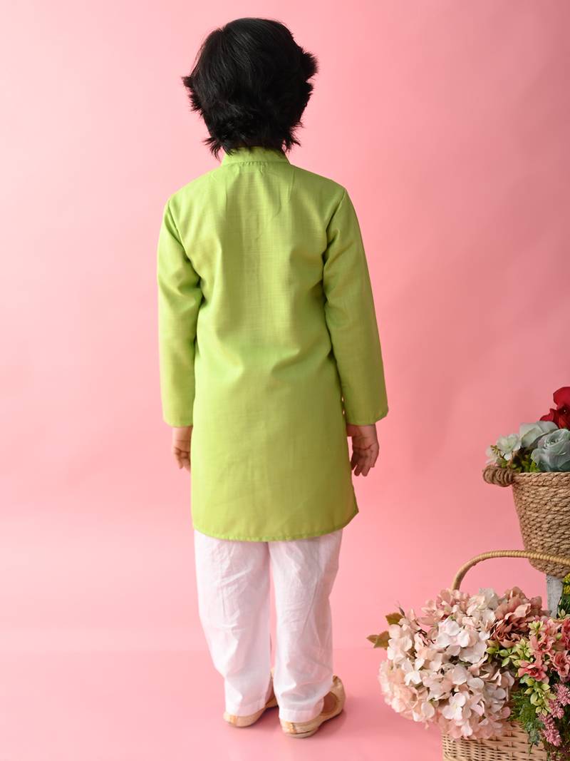 Green plain blended cotton boys-kurta-pyjama
